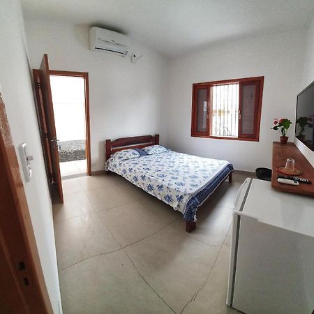 Deliciosa E Aconchegante Suite No Itagua ウバトゥバ エクステリア 写真
